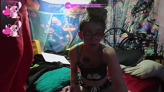 Snapshot of Stonermama666420 chatting on 02.04.25 Stonermama666420 online show from 02.04.25