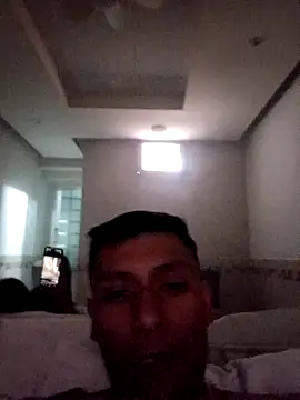 Snapshot of SiperoXxX chatting on 12.21.24 SiperoXxX online show from 12.21.24