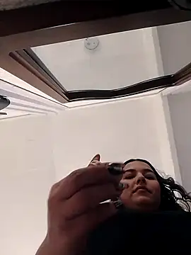 Noah Jhonson online show from 10.18.25