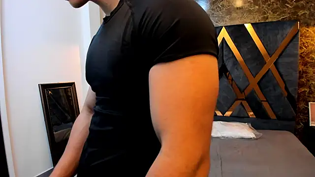 Flynn Riider online show from 01.21.25