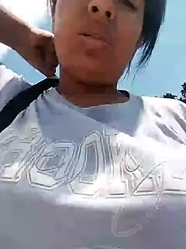 Danna-linyi online show from 01.19.25