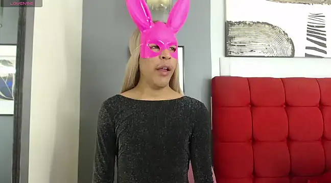 Snapshot of _Natassia_Dreams chatting on 12.27.24 Natassia Dreams online show from 12.27.24