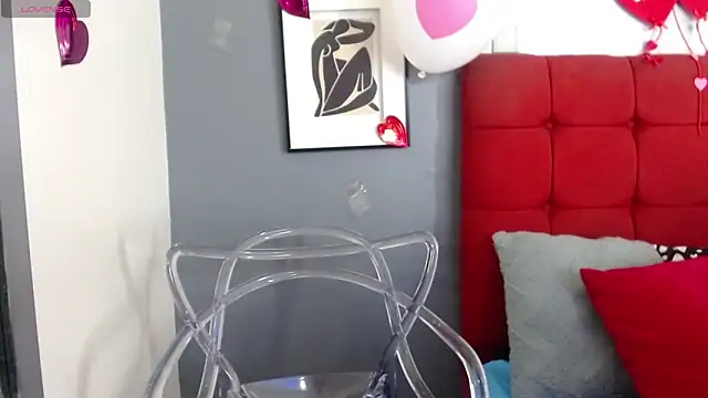 Snapshot of _Natassia_Dreams chatting on 02.16.25 Natassia Dreams online show from 02.16.25