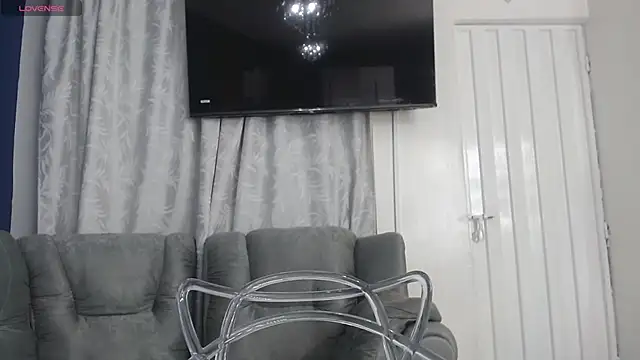 Snapshot of _Natassia_Dreams chatting on 03.23.25 Natassia Dreams online show from 03.23.25