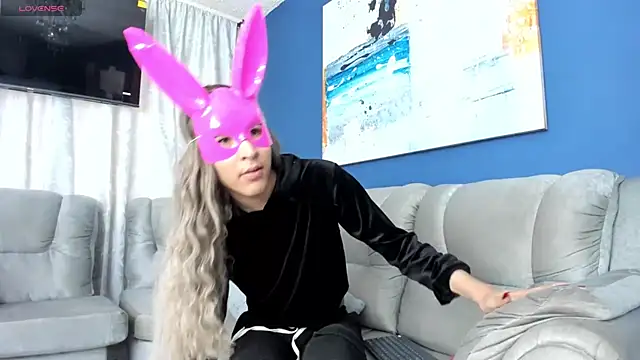  Natassia Dreams online show from 01.10.26