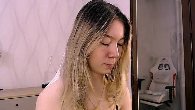 Babby Rabbit online show from 11.12.25