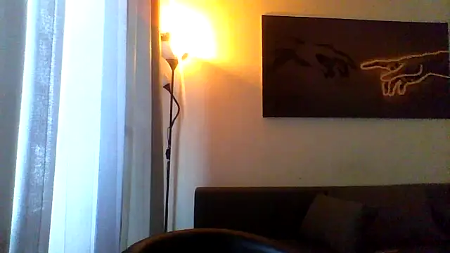 Avamereandmikel online show from 09.08.25