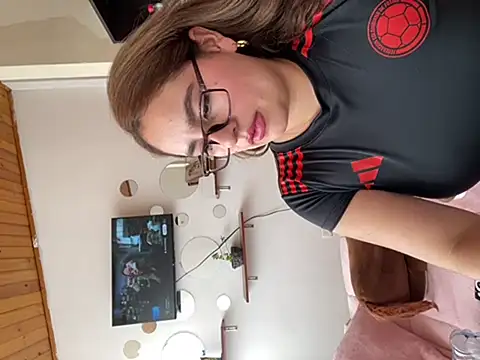 Gabriela-Parker  online show from 03.20.25