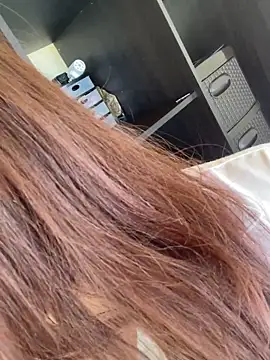 Gabriela-Parker  online show from 09.24.25