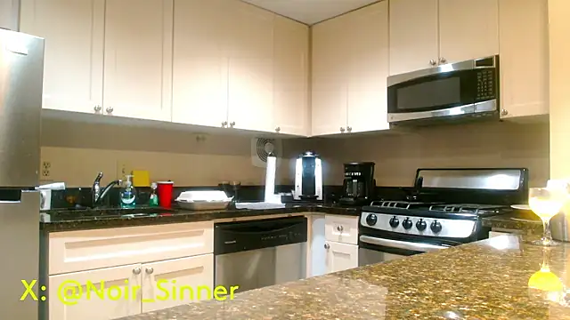 sinnernoir online show from 02.22.26