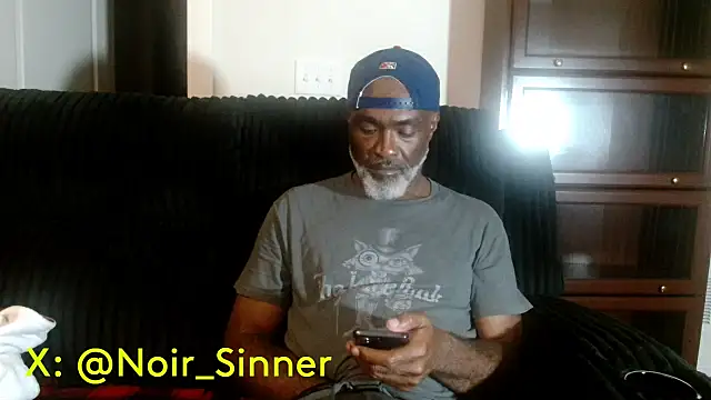 Snapshot of sinnernoir chatting on 07.05.26 sinnernoir online show from 07.05.26