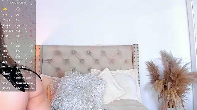 Snapshot of marilynrossy chatting on 11.03.25 marilynrossy online show from 11.03.25