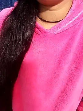 Snapshot of cute-neha70 chatting on 01.22.25 cute-neha70 online show from 01.22.25