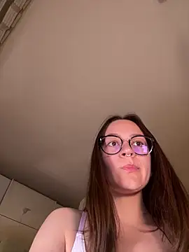 Snapshot of Lilly_Soulmate chatting on 05.11.26 Lilly Soulmate online show from 05.11.26