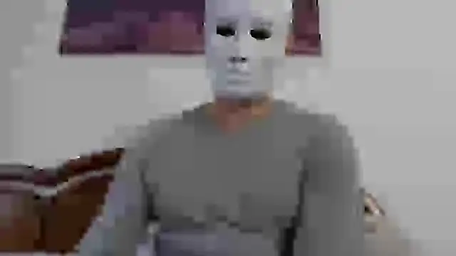 Snapshot of ItalStall chatting on 03.05.25 ItalStall online show from 03.05.25