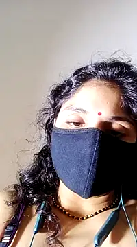 Cute-Aadhvita online show from 03.10.25