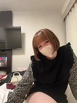 Snapshot of 2000NANA20 chatting on 12.16.24 2000NANA20 online show from 12.16.24