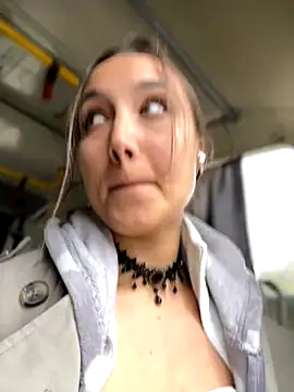 VelvetVixenI online show from 10.04.25