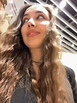 VelvetVixenI online show from 04.14.26