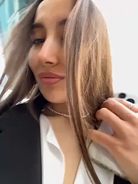 VelvetVixenI online show from 04.19.26