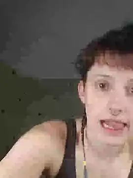 Snapshot of _hellostormy_ chatting on 02.07.25 hellostormy online show from 02.07.25