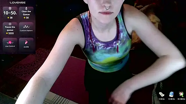 Snapshot of _hellostormy_ chatting on 02.25.25 hellostormy online show from 02.25.25