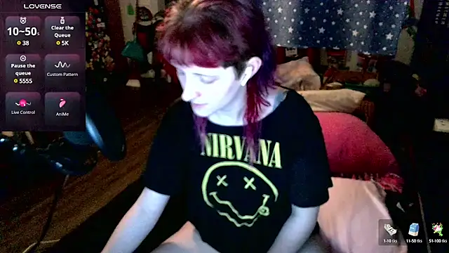 Snapshot of _hellostormy_ chatting on 02.26.25 hellostormy online show from 02.26.25