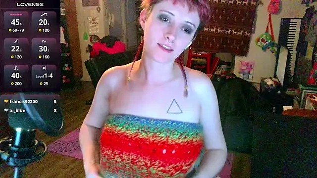 Snapshot of _hellostormy_ chatting on 03.14.25 hellostormy online show from 03.14.25