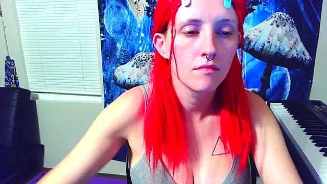 Snapshot of _hellostormy_ chatting on 10.03.25 hellostormy online show from 10.03.25