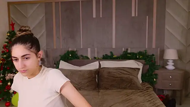 Teresa Stane online show from 01.11.25