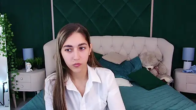 Teresa Stane online show from 01.17.25