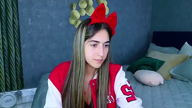 Teresa Stane online show from 02.04.25