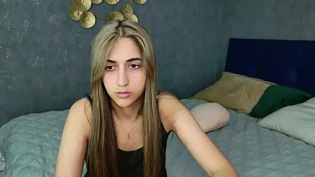 Teresa Stane online show from 02.25.25