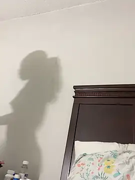 1prettygem online show from 12.20.24