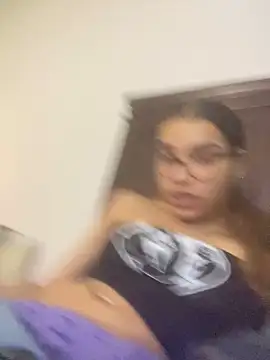 1prettygem online show from 02.05.25