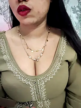 Haniya-143 online show from 04.04.26