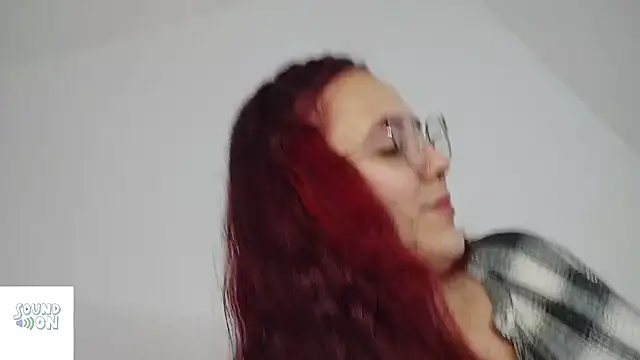 Snapshot of LatinasGoddesses_ chatting on 01.06.25 LatinasGoddesses online show from 01.06.25