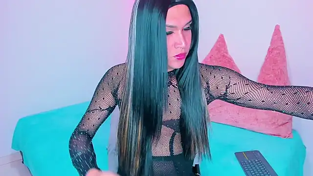 Snapshot of Candace_Queen chatting on 09.13.25 Candace Queen online show from 09.13.25