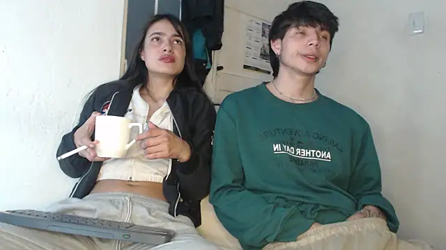 pervertsteens3 online show from 10.24.25