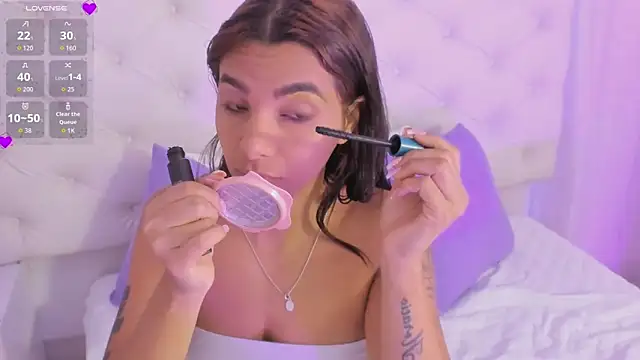 anchela-garcia1 online show from 11.19.25