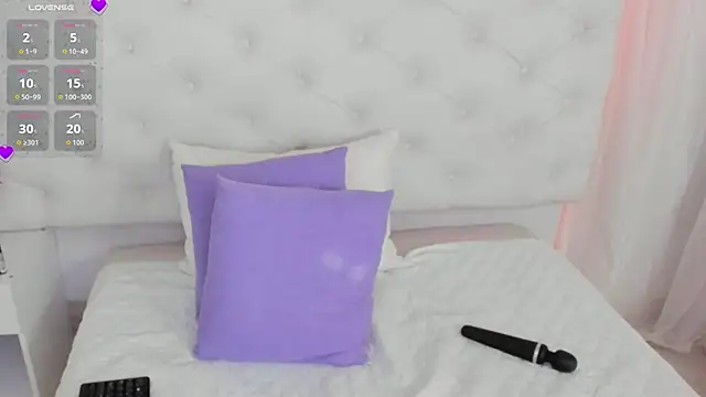 anchela-garcia1 online show from 12.13.25