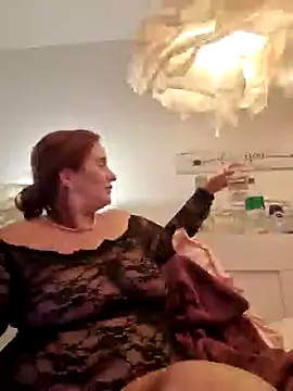 Snapshot of Engel_mia chatting on 02.02.25 Engel mia online show from 02.02.25