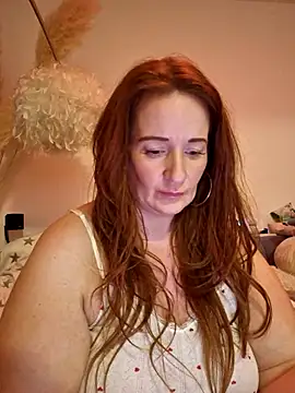 Snapshot of Engel_mia chatting on 03.07.25 Engel mia online show from 03.07.25
