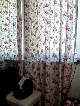 Snapshot of Engel_mia chatting on 03.19.25 Engel mia online show from 03.19.25