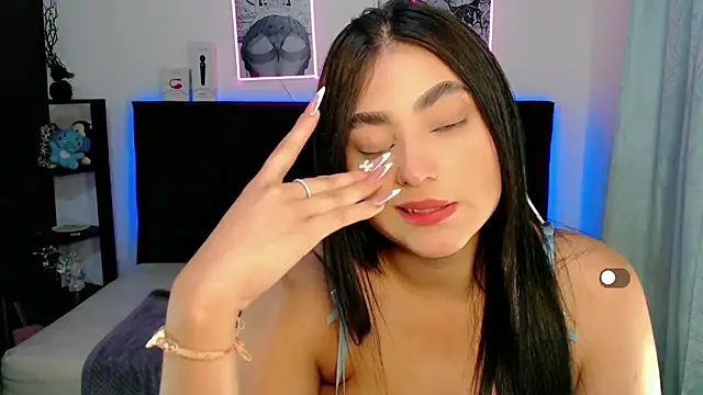 Sofia kenedyy online show from 10.24.25