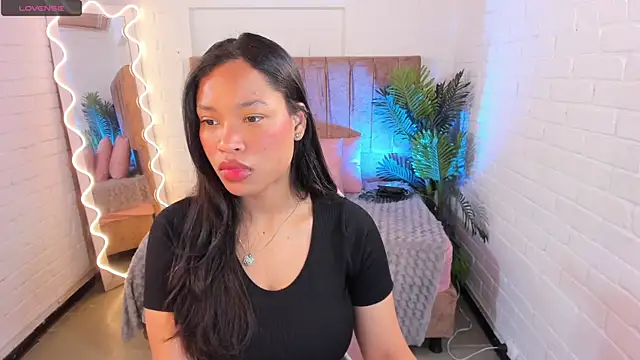penelope tay1 online show from 12.20.24