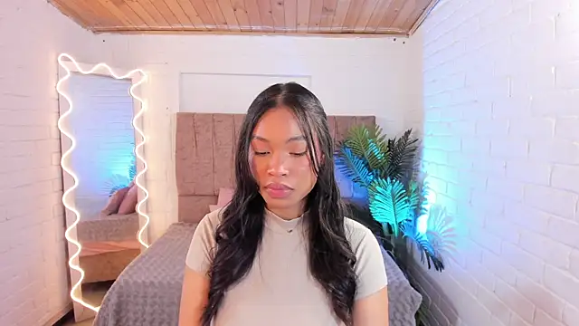 penelope tay1 online show from 12.24.24