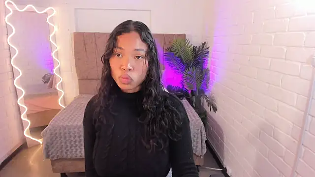 penelope tay1 online show from 12.29.24