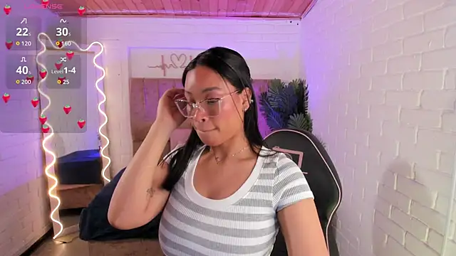 penelope tay1 online show from 10.14.25