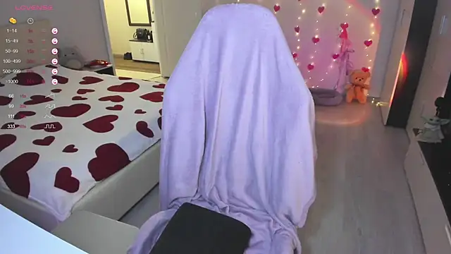 Amy honey angel online show from 02.05.25